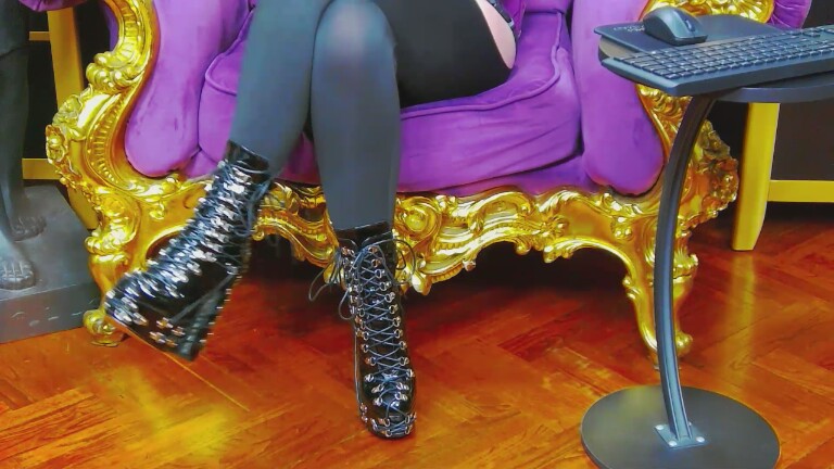 LaraMaeve's Streamate show and profile