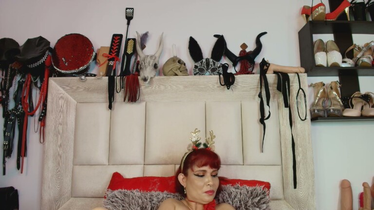 MoiraDevil's Streamate show and profile