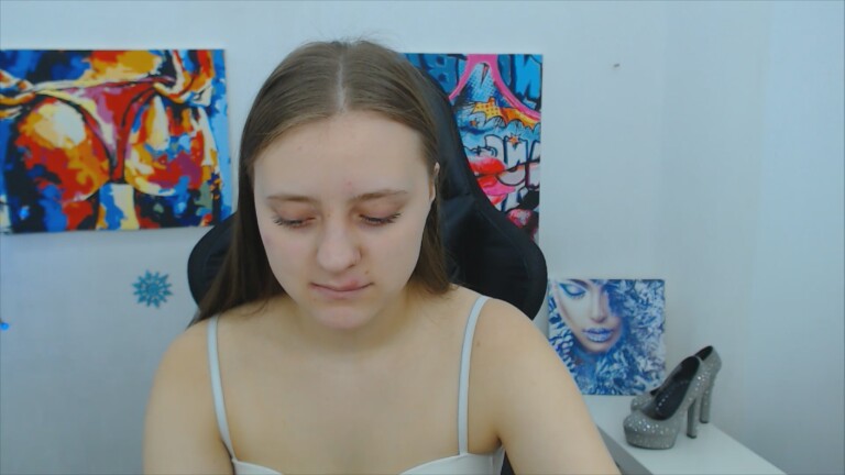 ArinaBelly's Streamate show and profile