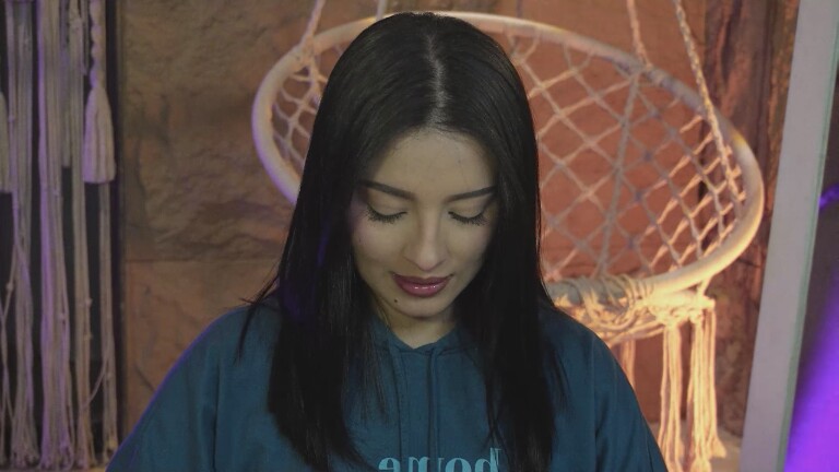 Miawiithe's Streamate show and profile