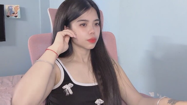 Anne6868's Streamate show and profile