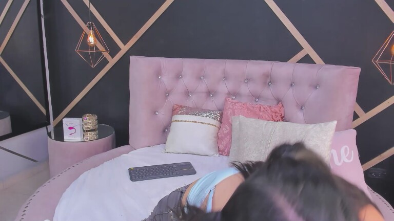 CristalAngells's Streamate show and profile