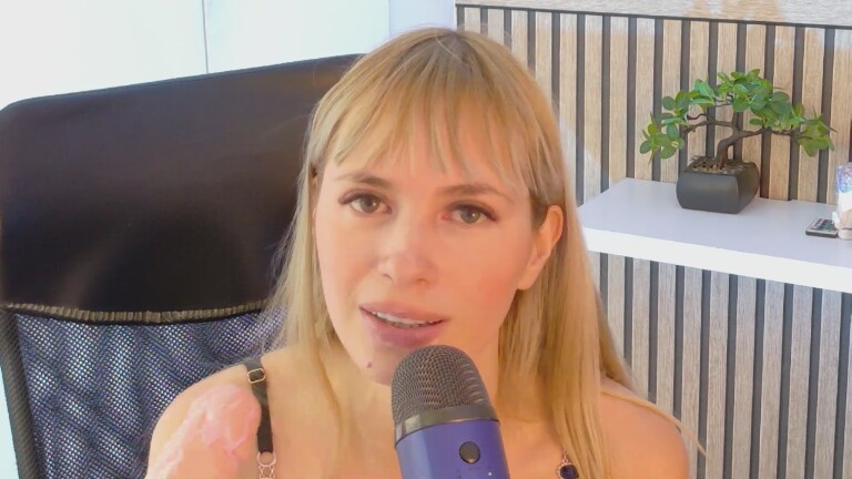 Camilatoscano's Streamate show and profile