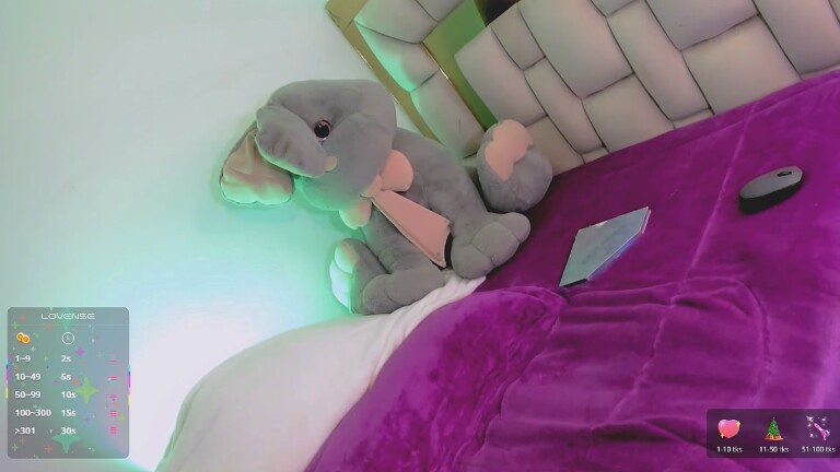 YenniferExotic's Streamate show and profile