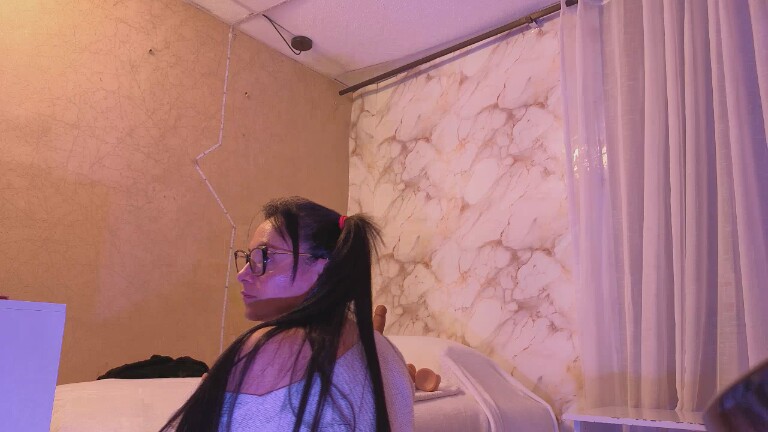 SexyKelany's Streamate show and profile