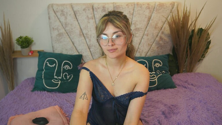 IamAbbi's Streamate show and profile