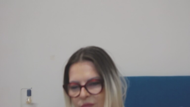 ELSIEH's Streamate show and profile