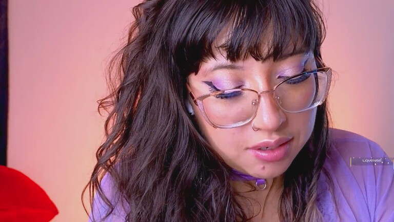 piaf_cute's Streamate show and profile