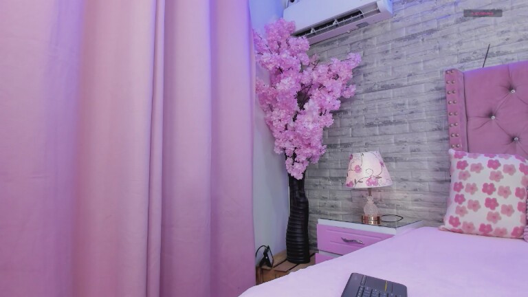 KendalSttyller's Streamate show and profile