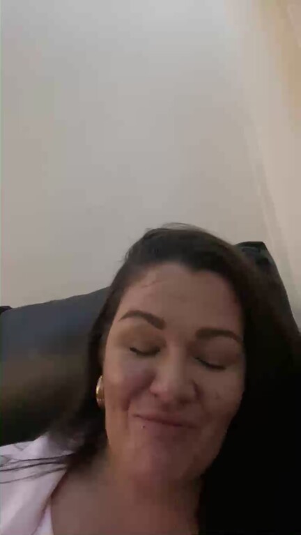 StickyVickyx's Streamate show and profile