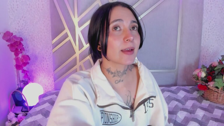 GabyMathewss's Streamate show and profile