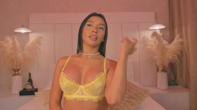 NikoJhon's Streamate show and profile