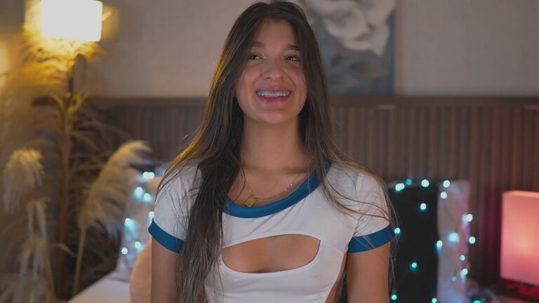 SofiaCrouchss's Streamate show and profile