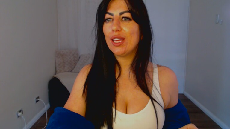 Goddess_Olivia_UK's Streamate show and profile