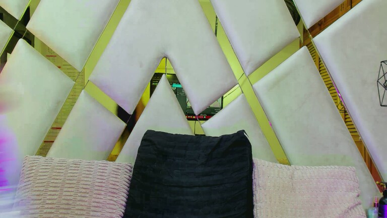 AbbyBenet's Streamate show and profile