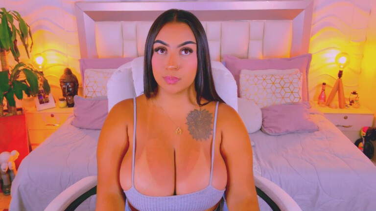 MartinaPiero's Streamate show and profile