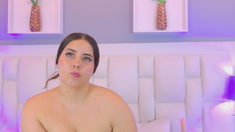 Arianamiiller's Streamate show and profile