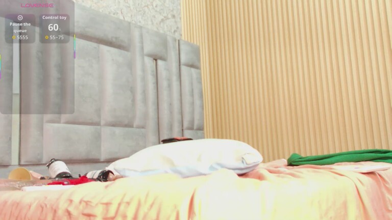 evelynmorales's Streamate show and profile