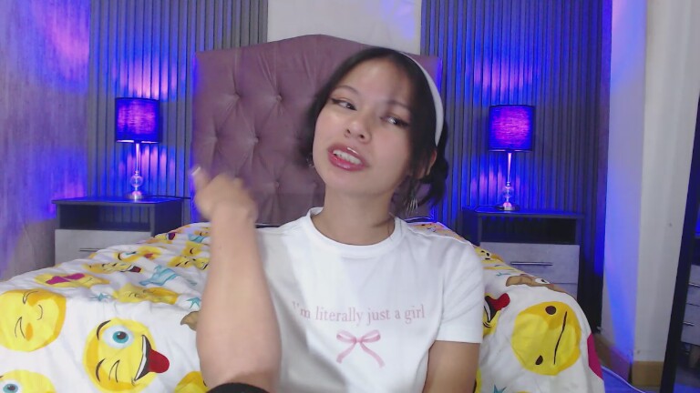 TATTYWILSON's Streamate show and profile