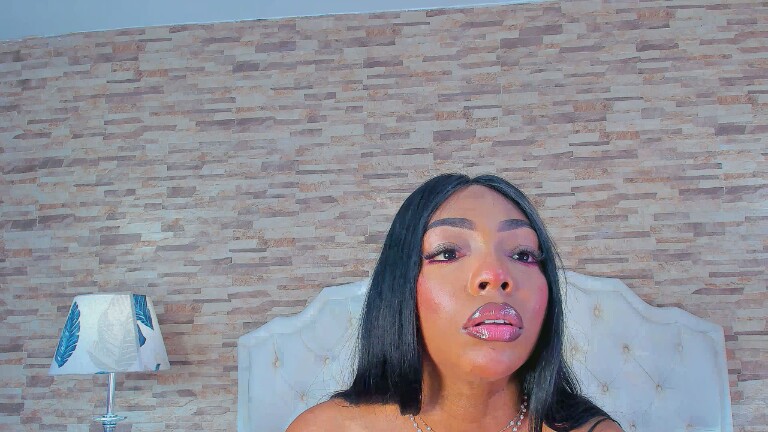 AnnyDuque's Streamate show and profile