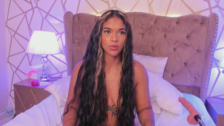 SaschaFit's Streamate show and profile