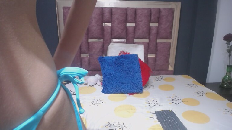 AlisonBate's Streamate show and profile