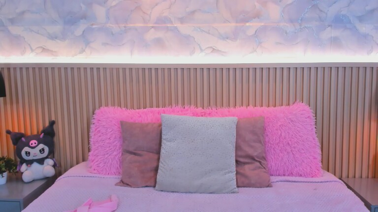 HemmaThompsonn's Streamate show and profile