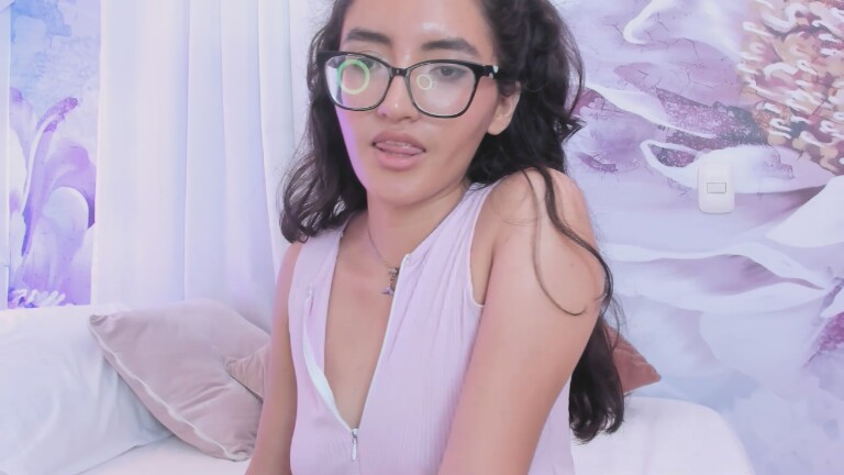 Sweetie_Angel's Streamate show and profile