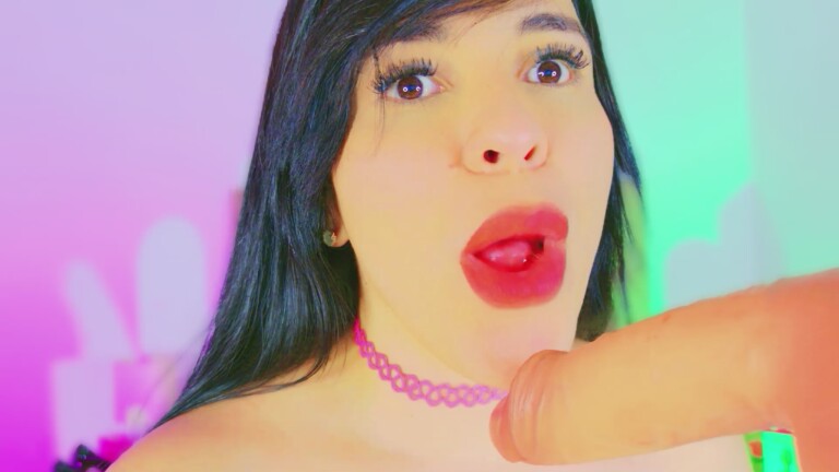 CharlootteEvans's Streamate show and profile