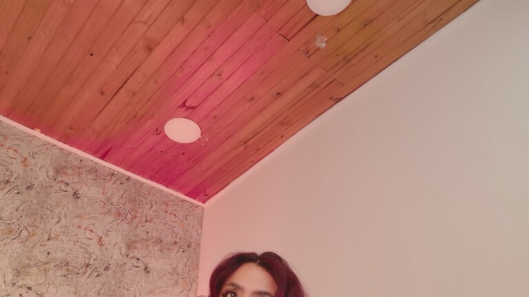 MelanieKane's Streamate show and profile