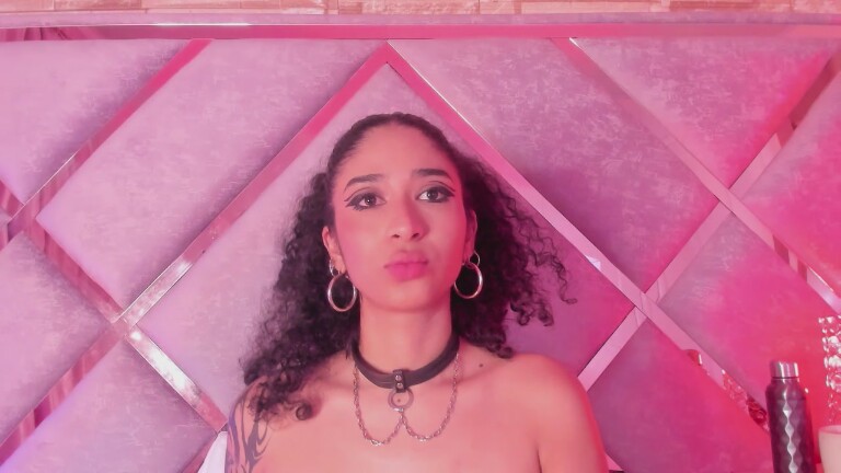 Lanna_Jhonson's Streamate show and profile