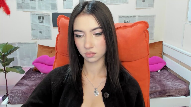 SarahTray's Streamate show and profile