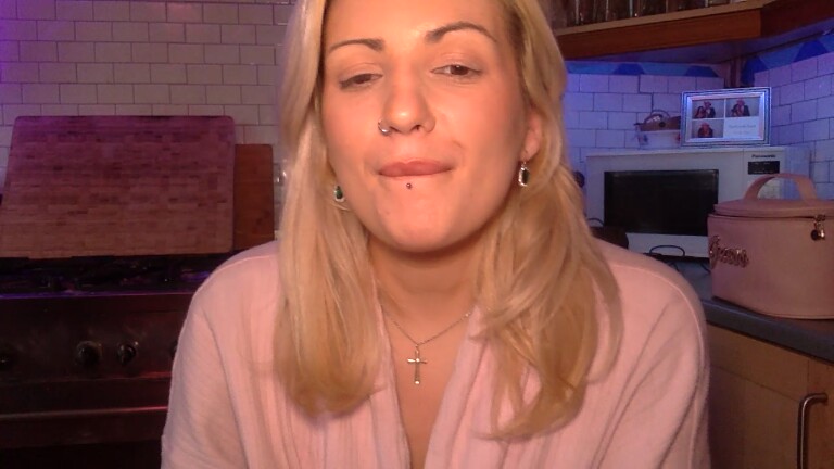 BarbieGirlGoneBad's Streamate show and profile