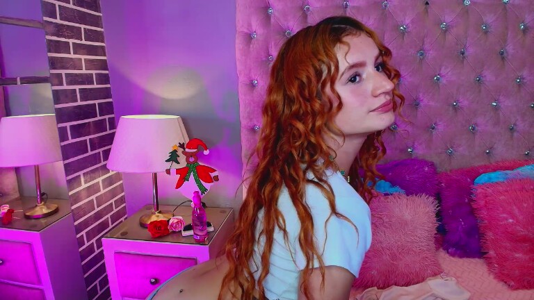 AdelaineBestt's Streamate show and profile