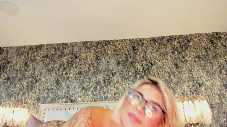 EviilAngel's Streamate show and profile