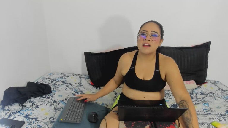 Dani_Gomez's Streamate show and profile