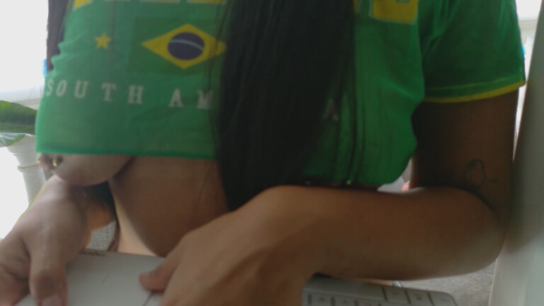 Gaaia_21's Streamate show and profile