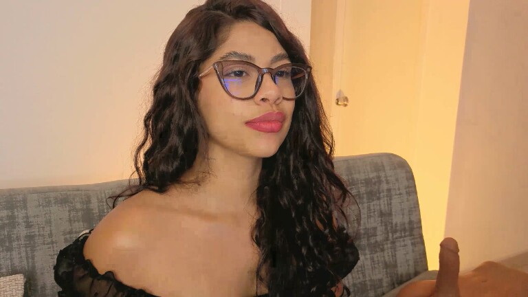 Clarckbella's Streamate show and profile