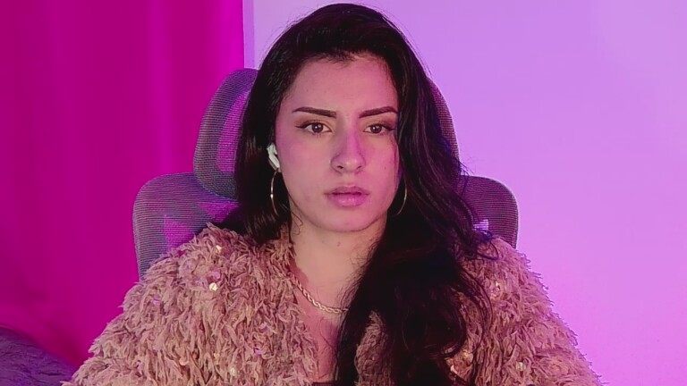 AmelieMeyer66's Streamate show and profile