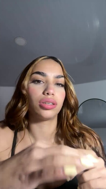 AnnieAdaams's Streamate show and profile