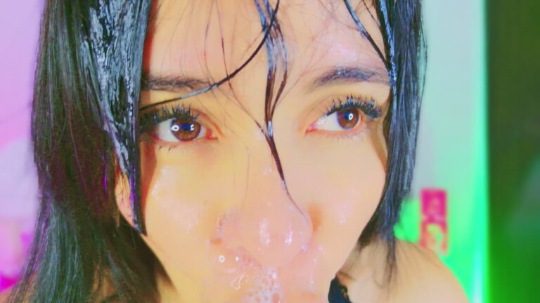 CharlootteEvans's Streamate show and profile