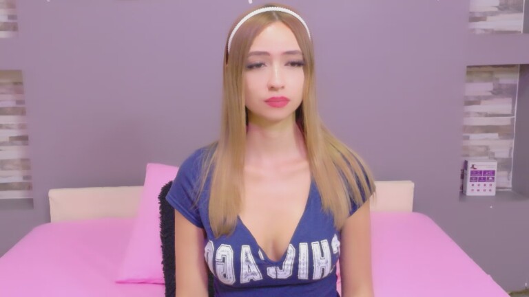 LiaSummerr's Streamate show and profile