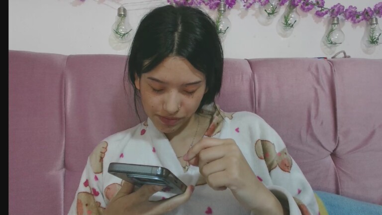 ZakuraPrincess's Streamate show and profile