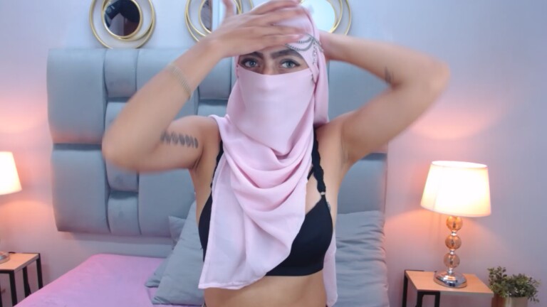 Samira_Al_Hadi's Streamate show and profile