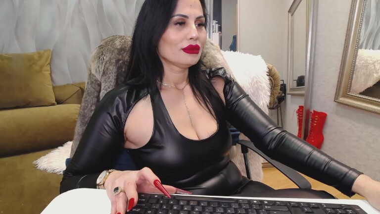 SaraPoison's Streamate show and profile