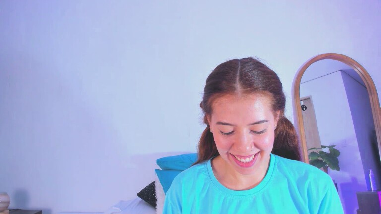 StephanyGray's Streamate show and profile