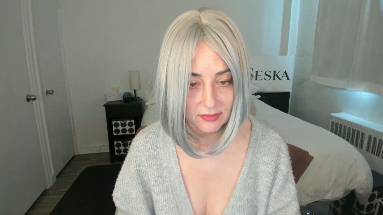 TheRealSeska's Streamate show and profile