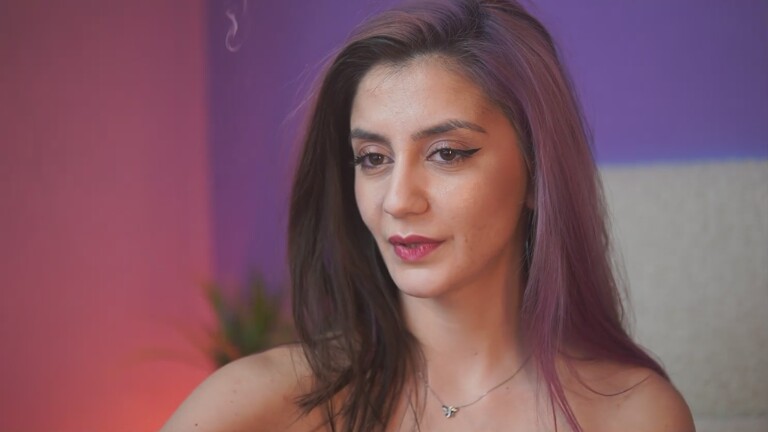 SabrinaHope's Streamate show and profile