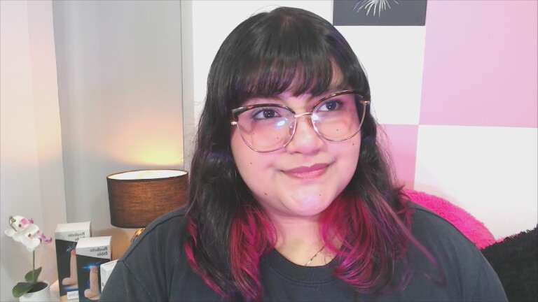 EmmaLush's Streamate show and profile