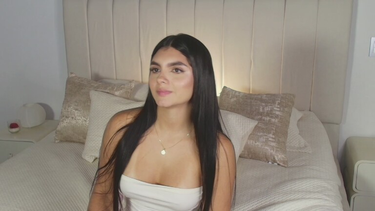 SamiLewis's Streamate show and profile